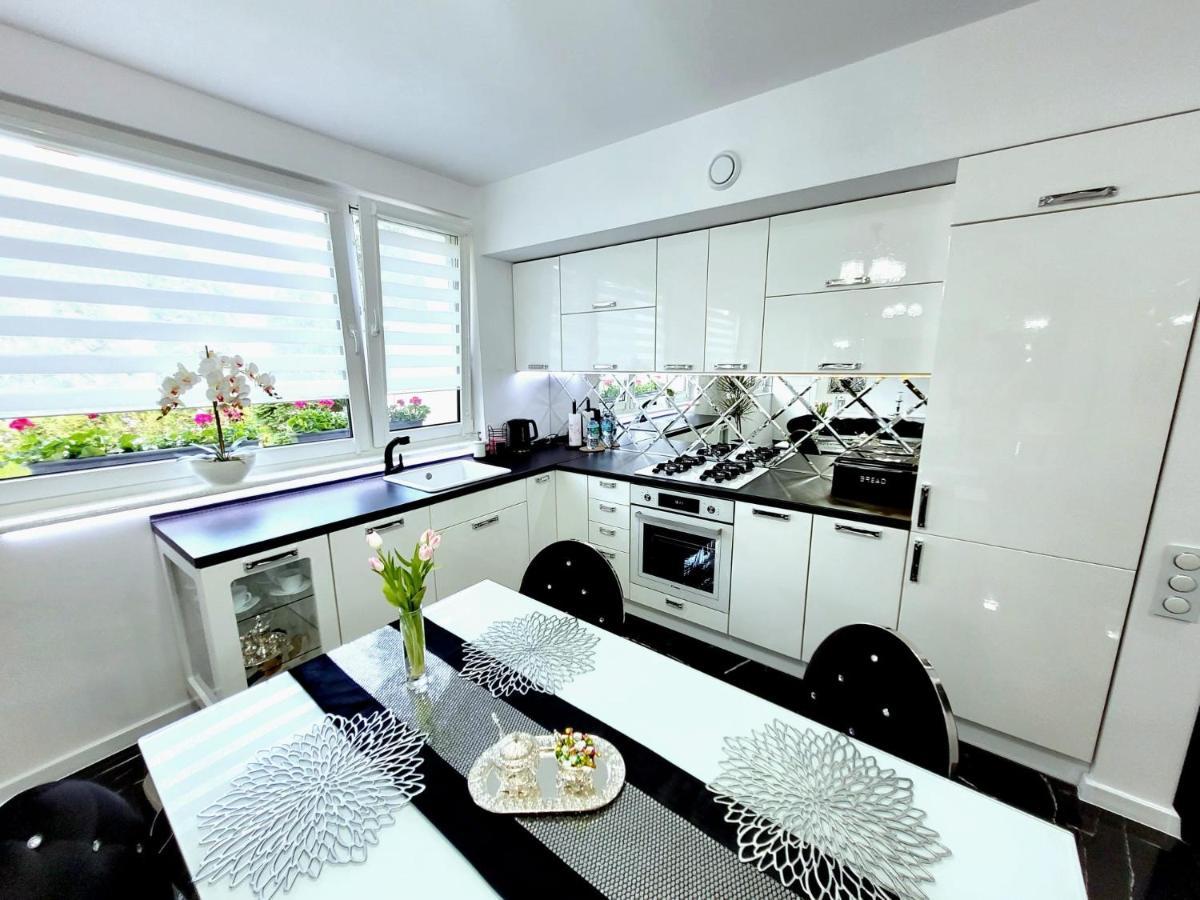 Apartament Glamour Гнезно Экстерьер фото