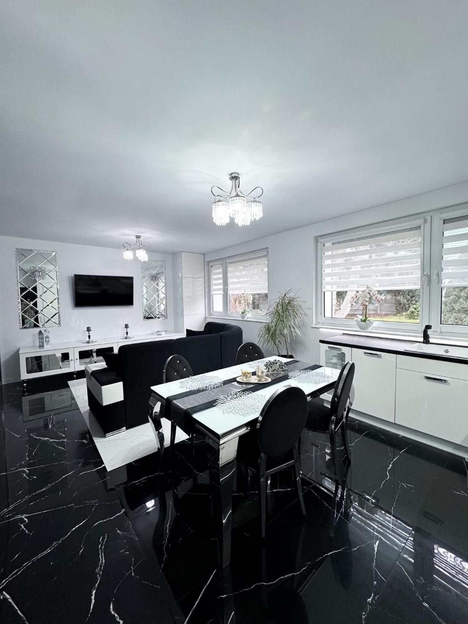 Apartament Glamour Гнезно Экстерьер фото